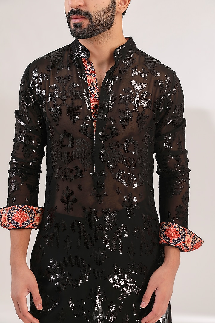 Black Georgette Sequins Embroidered Kurta Set by Rabani & Rakha Men at Pernia's Pop Up Shop