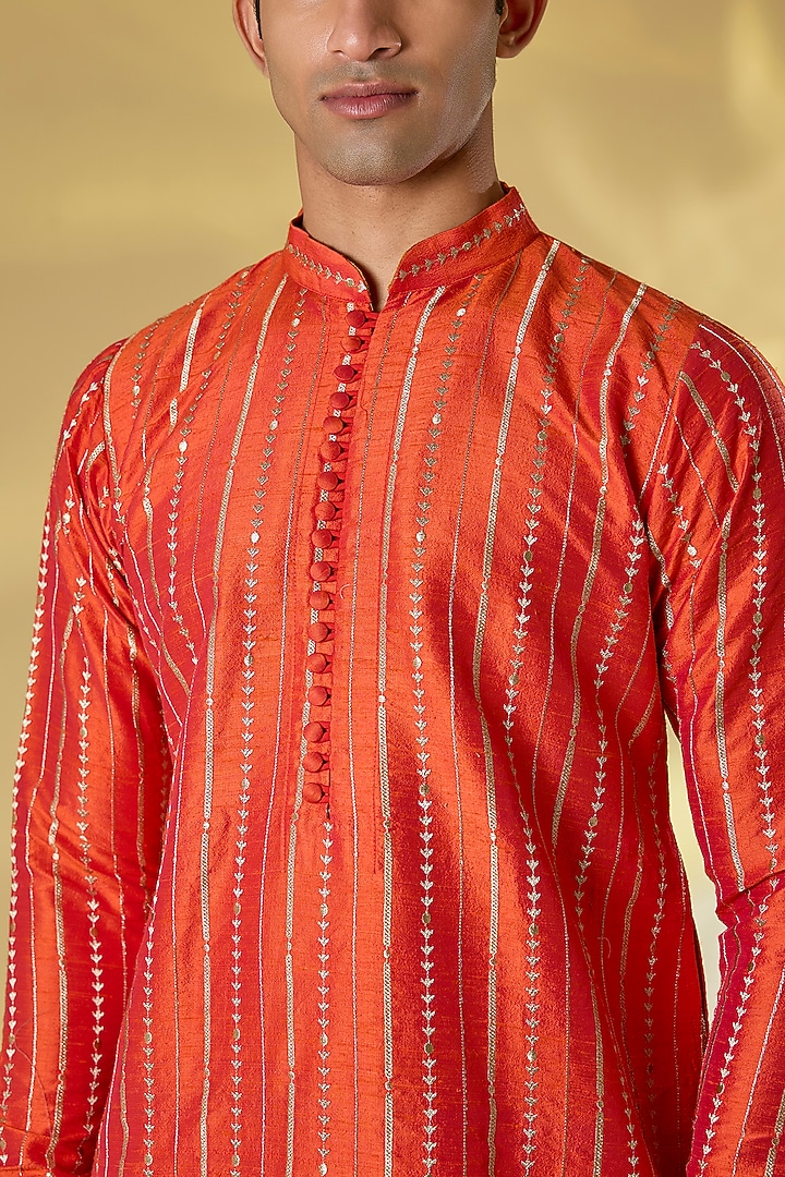 Orange Silk Printed & Sequins Work Kurta Set by Rabani & Rakha Men at Pernia's Pop Up Shop