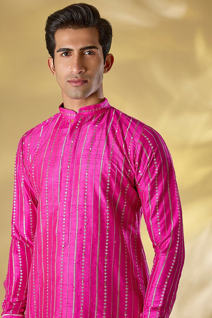 Rani Pink Silk Printed & Sequins Work Kurta Set by Rabani & Rakha Men at Pernia's Pop Up Shop