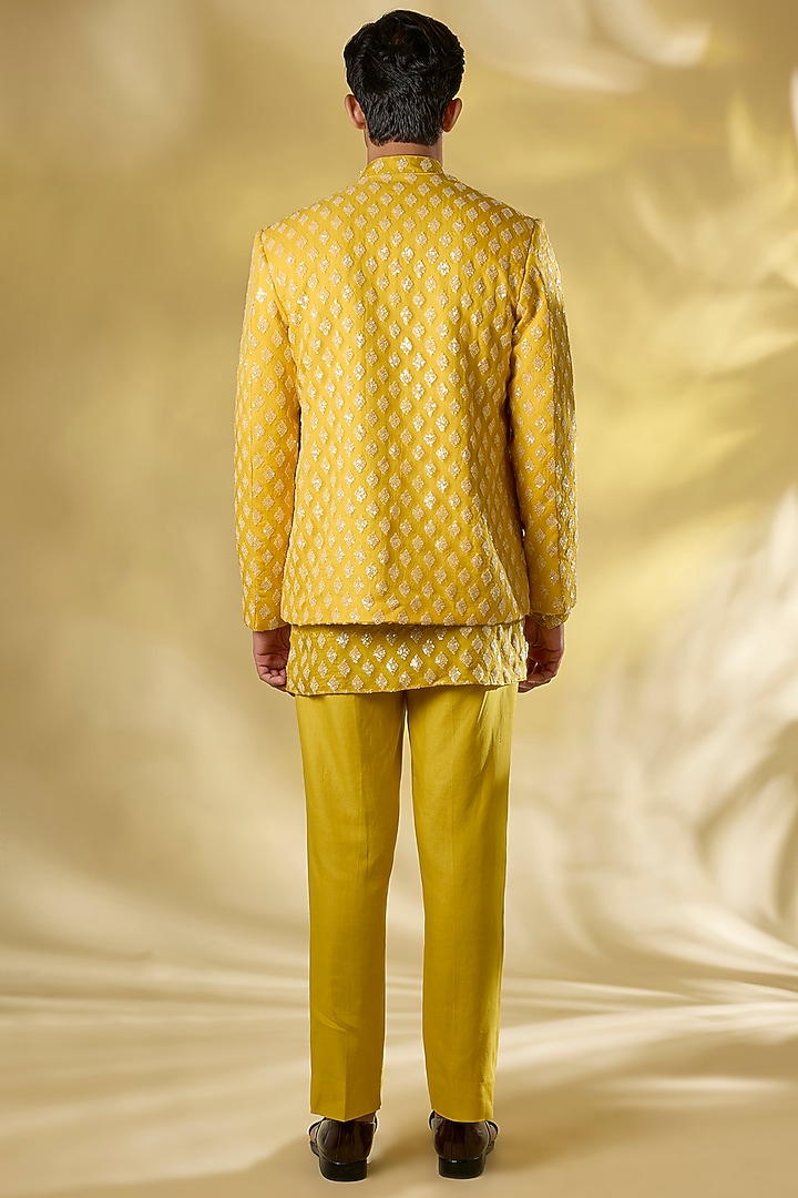 Yellow Organza Sequins Embroidered Indo-Western Jacket Set by Rabani & Rakha Men at Pernia's Pop Up Shop