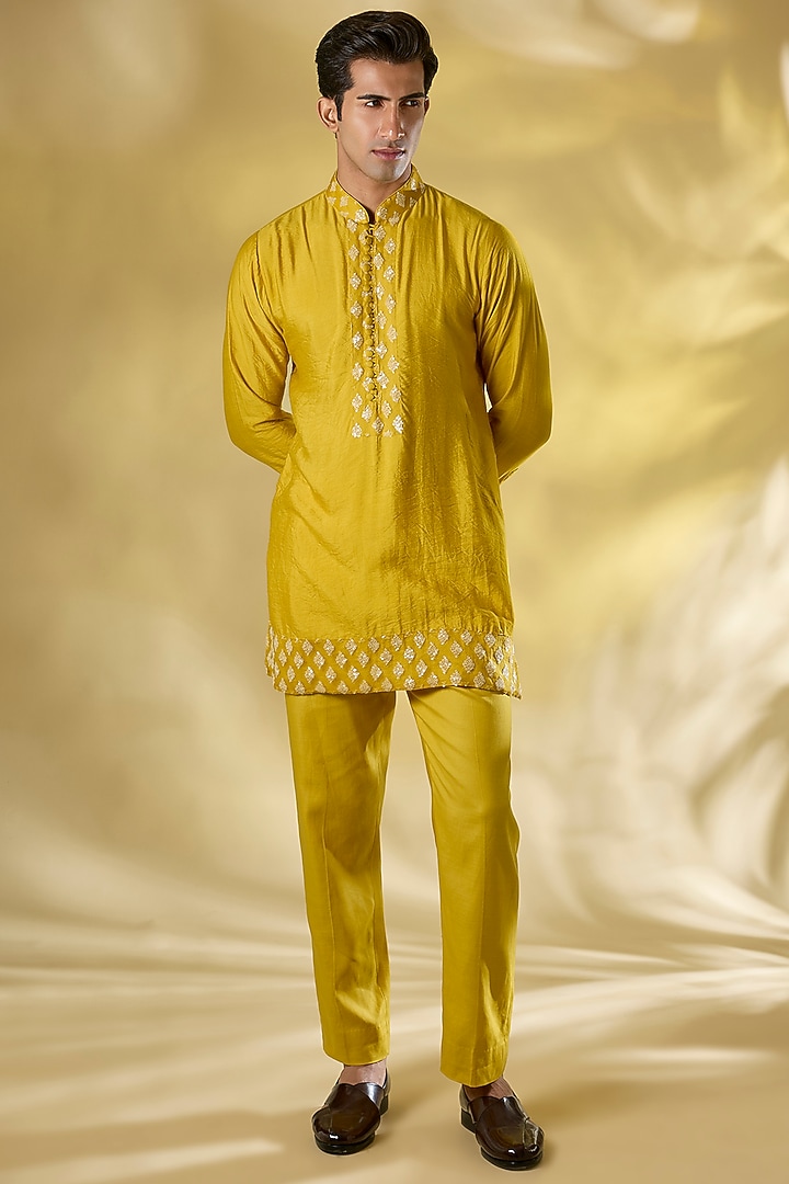 Yellow Organza Sequins Embroidered Indo-Western Jacket Set by Rabani & Rakha Men at Pernia's Pop Up Shop