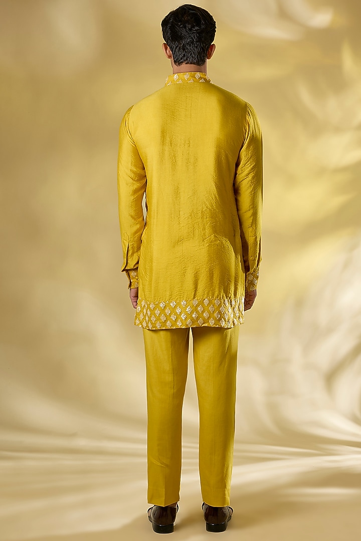 Yellow Organza Sequins Embroidered Indo-Western Jacket Set by Rabani & Rakha Men at Pernia's Pop Up Shop