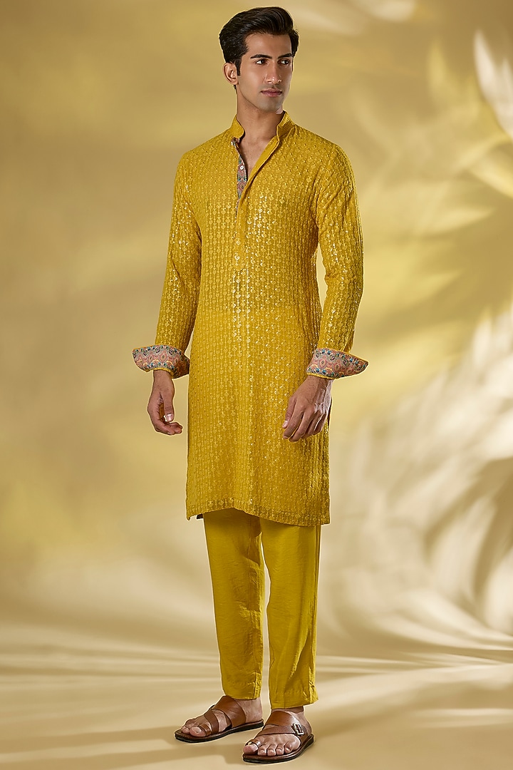 Haldi Yellow Georgette Thread Embroidered Kurta by Rabani & Rakha Men at Pernia's Pop Up Shop