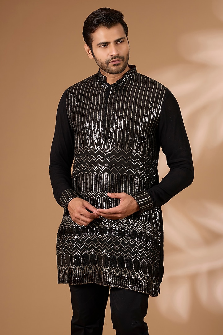 Black Georgette Sequins Embroidered Kurta Set by Rabani & Rakha Men at Pernia's Pop Up Shop