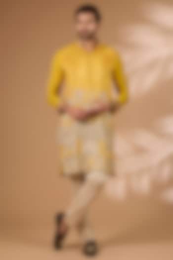 Yellow Silk Sequins Embroidered Kurta Set by Rabani & Rakha Men