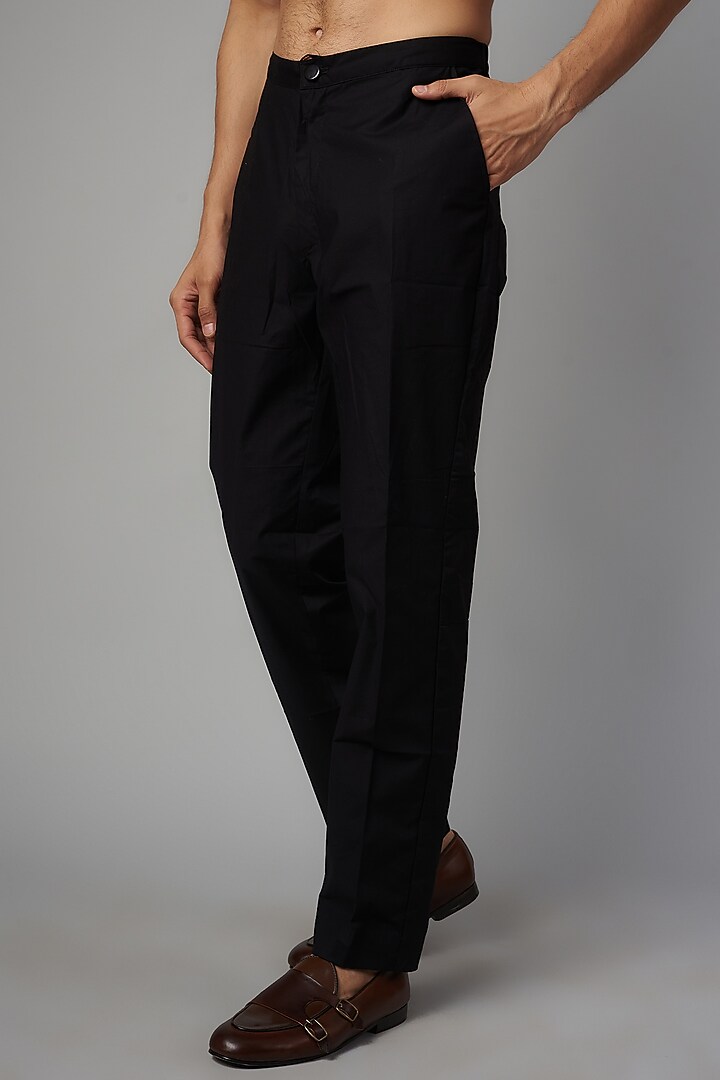 Black Georgette Embroidered Kurta Set by Rabani & Rakha Men at Pernia's Pop Up Shop