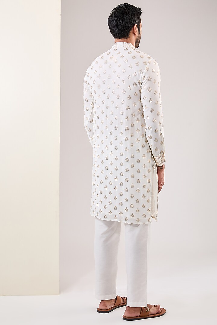 Off-White Georgette Sequins Embroidered Kurta Set by Rabani & Rakha Men at Pernia's Pop Up Shop