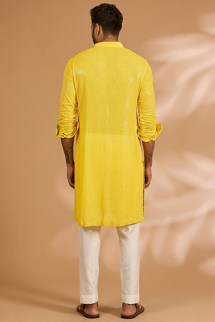 Yellow Georgette Thread Embroidered Kurta Set by Rabani & Rakha Men at Pernia's Pop Up Shop
