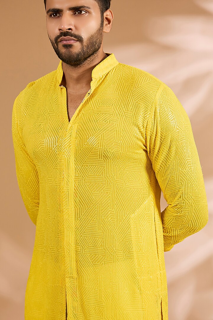 Yellow Georgette Thread Embroidered Kurta Set by Rabani & Rakha Men at Pernia's Pop Up Shop