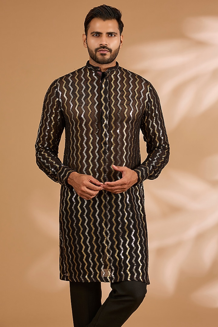 Black Georgette Printed & Sequins Embroidered Kurta Set by Rabani & Rakha Men at Pernia's Pop Up Shop