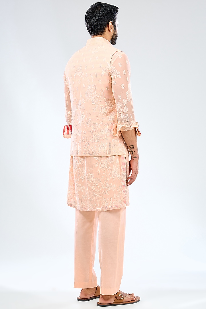 Pale Peach Georgette Thread Embroidered Bundi Jacket Set by Rabani & Rakha Men at Pernia's Pop Up Shop