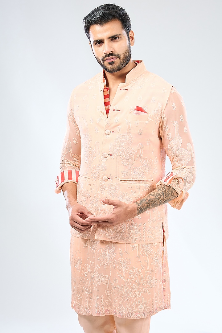 Pale Peach Georgette Thread Embroidered Bundi Jacket Set by Rabani & Rakha Men at Pernia's Pop Up Shop