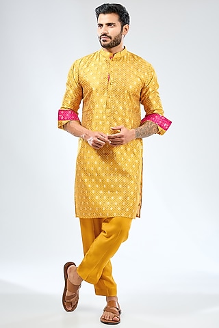 Yellow Zari Bandhani Kurta Set by Rabani & Rakha Men