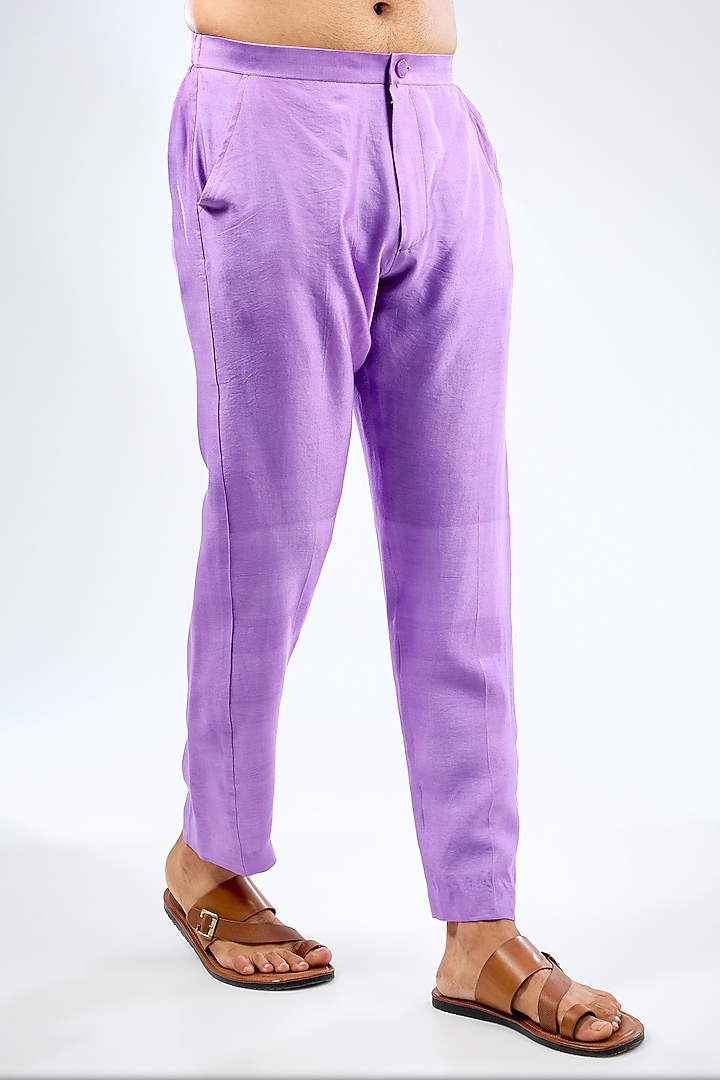 Lilac-Shaded Silk Thread Work Kurta Set by Rabani Rakha Men at