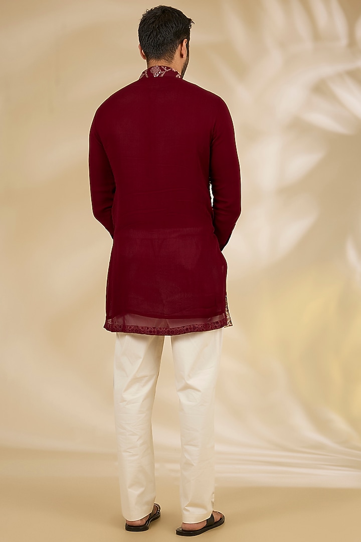 Maroon Georgette Printed & Sequins Embroidered Kurta Set by Rabani & Rakha Men at Pernia's Pop Up Shop