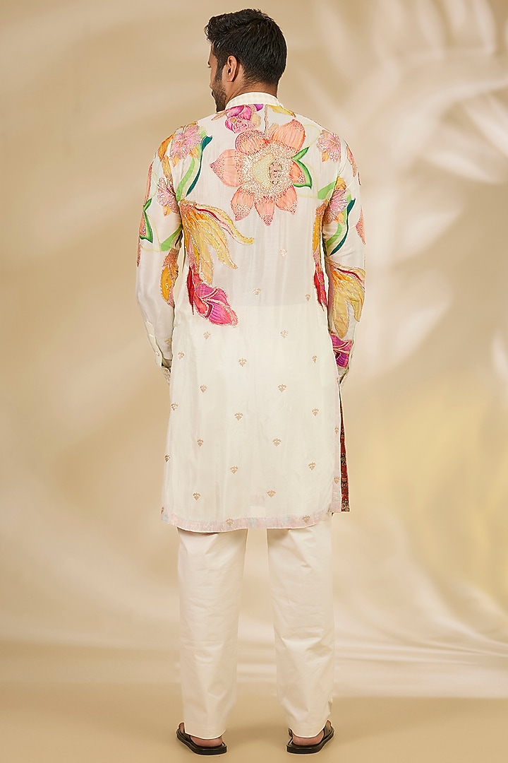 Cream Georgette Printed & Zari Embroidered Kurta Set by Rabani & Rakha Men at Pernia's Pop Up Shop