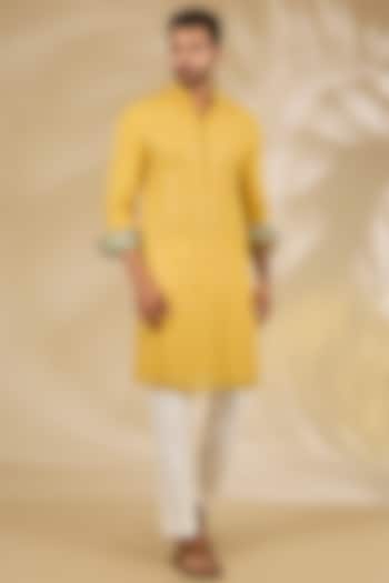 Haldi Yellow Georgette Printed & Thread Embroidered Kurta Set by Rabani & Rakha Men at Pernia's Pop Up Shop