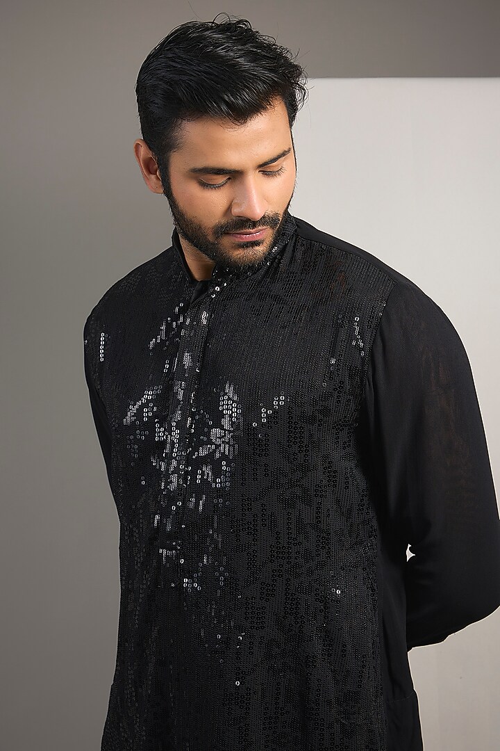 Black Georgette Jaal Embroidered Kurta Set by Rabani & Rakha Men at Pernia's Pop Up Shop