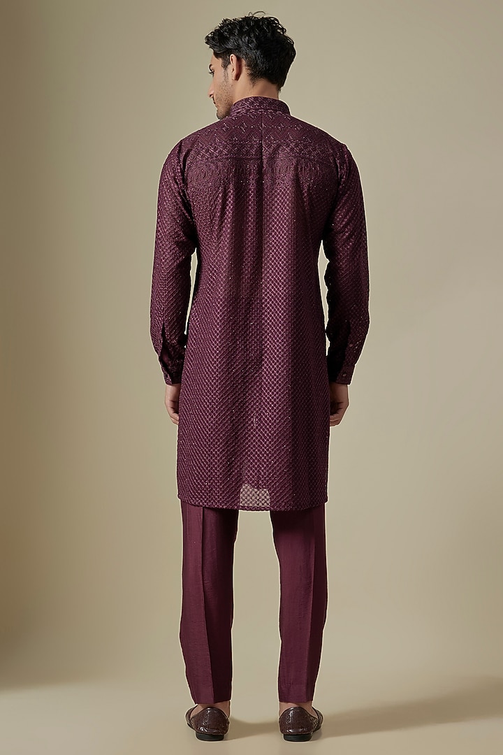 Wine Georgette Thread Embroidered Kurta Set by Rabani & Rakha Men at Pernia's Pop Up Shop