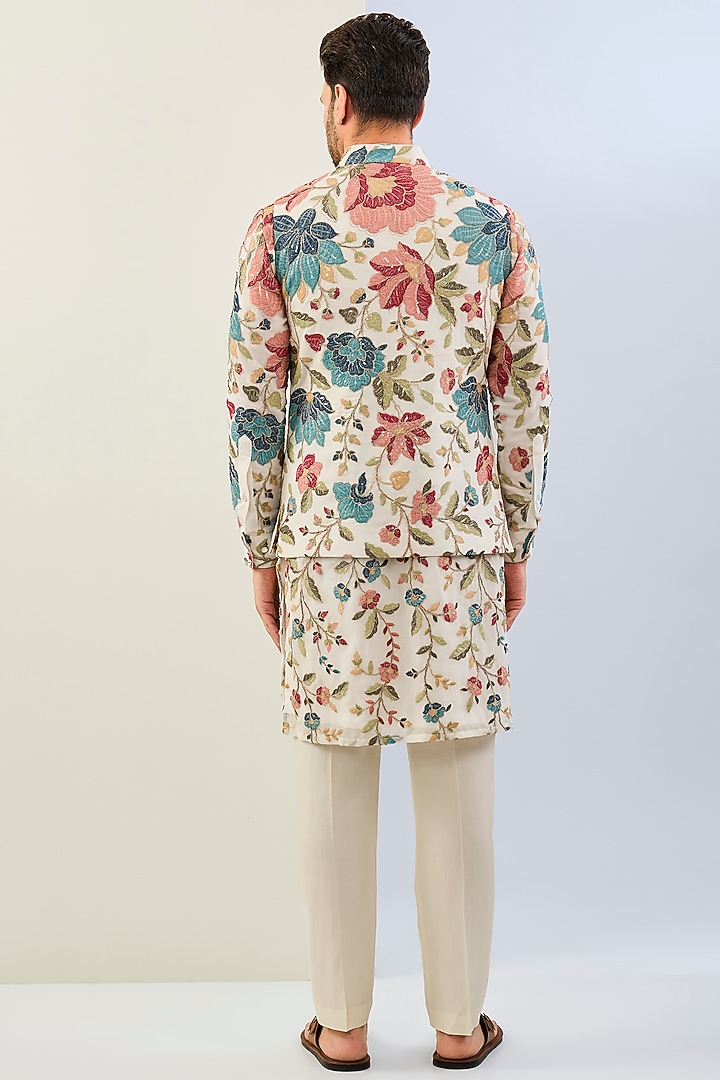 Off-White Georgette Thread Embroidered Bundi Jacket Set by Rabani & Rakha Men at Pernia's Pop Up Shop