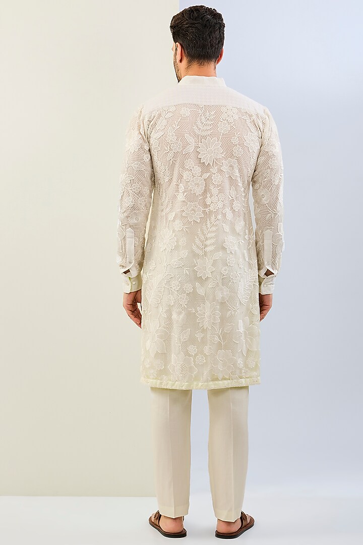 White Net Thread Embroidered Kurta Set by Rabani & Rakha Men at Pernia's Pop Up Shop