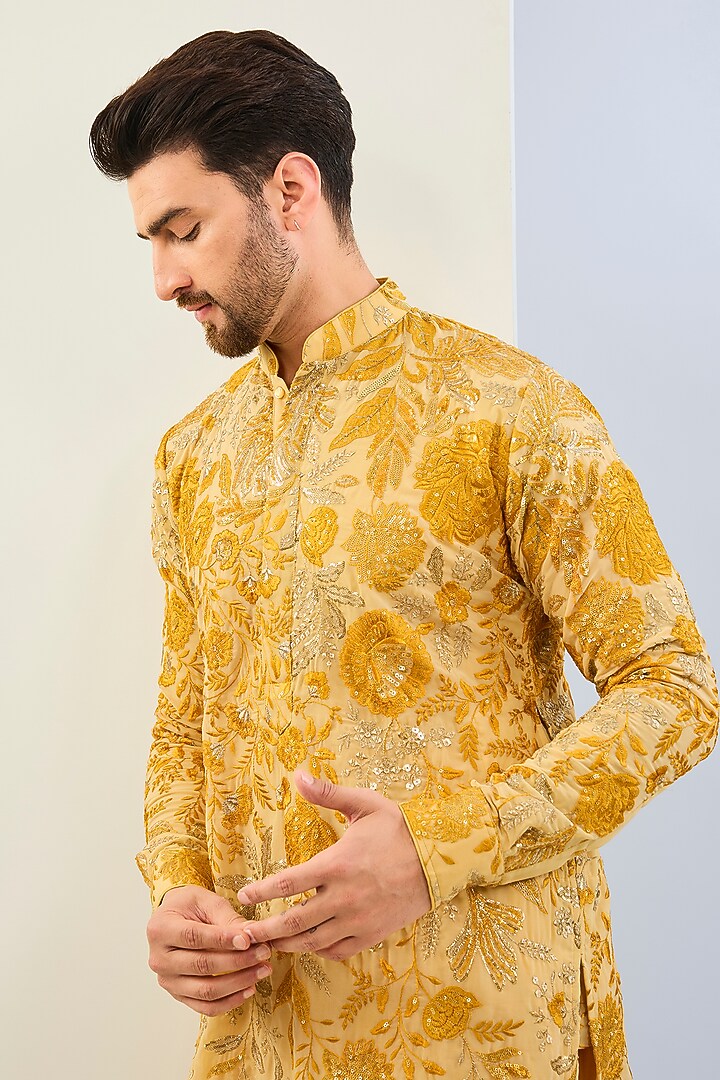 Haldi Yellow Georgette Sequins Embroidered Kurta Set by Rabani & Rakha Men at Pernia's Pop Up Shop