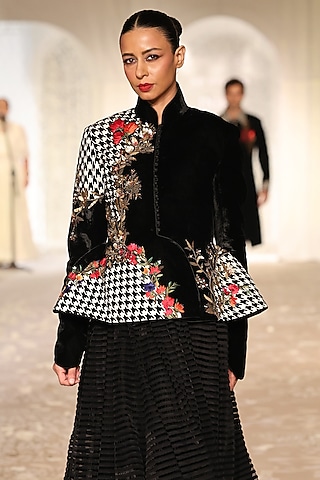Black & Ivory Velvet Floral Embroidered Short Jacket by Rohit Bal