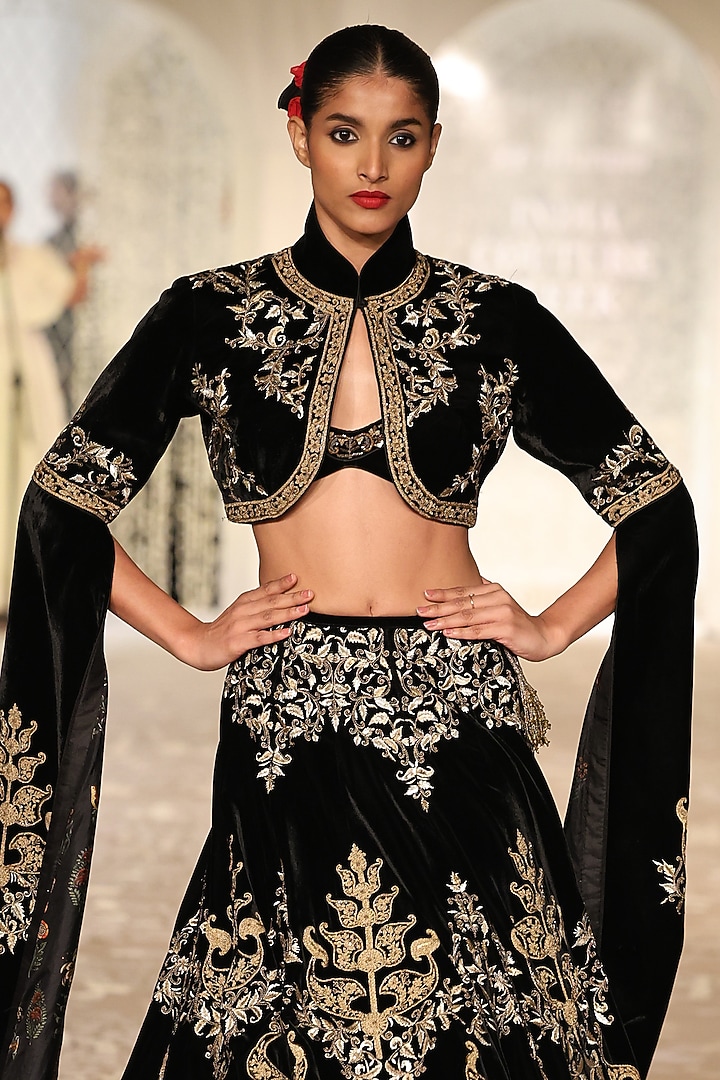 Black Velvet Embroidered Bridal Lehenga Set by Rohit Bal at Pernia's Pop Up Shop