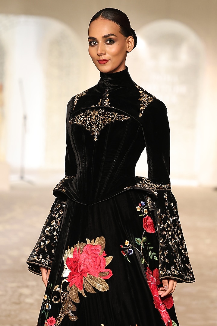 Black Velvet Floral Embroidered Bridal Lehenga Set by Rohit Bal at Pernia's Pop Up Shop