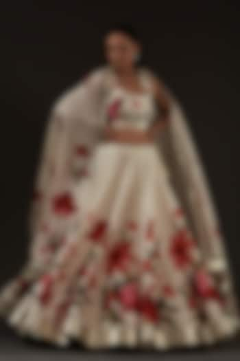 Ivory Digital Printed Wedding Lehenga Set by Rohit Bal at Pernia's Pop Up Shop