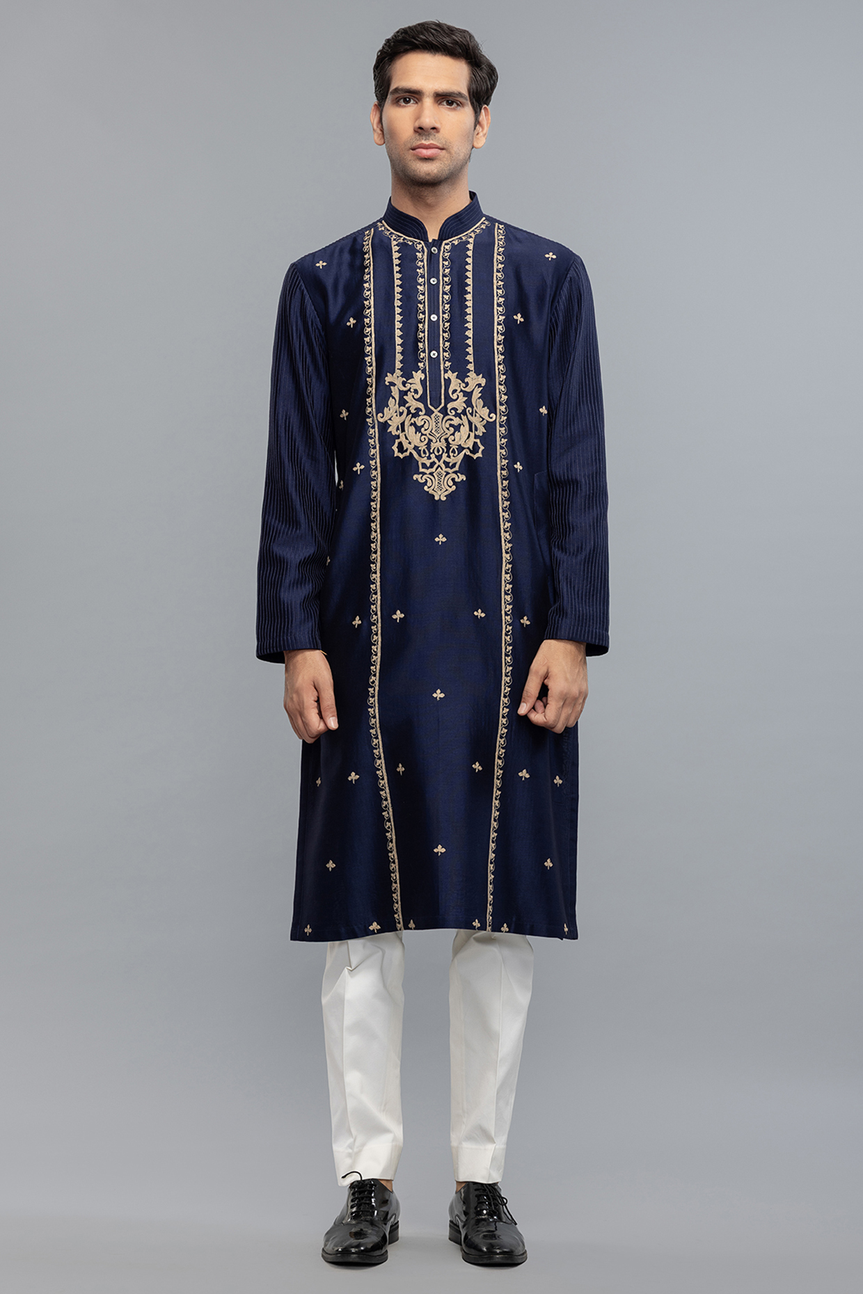 Indigo Blue Chanderi Thread Embroidered Kurta Set by Rohit Bal Men