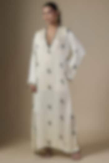 White & Blue Pure Satin Silk Printed Kaftan by Ranbir Mukherjee at Pernia's Pop Up Shop