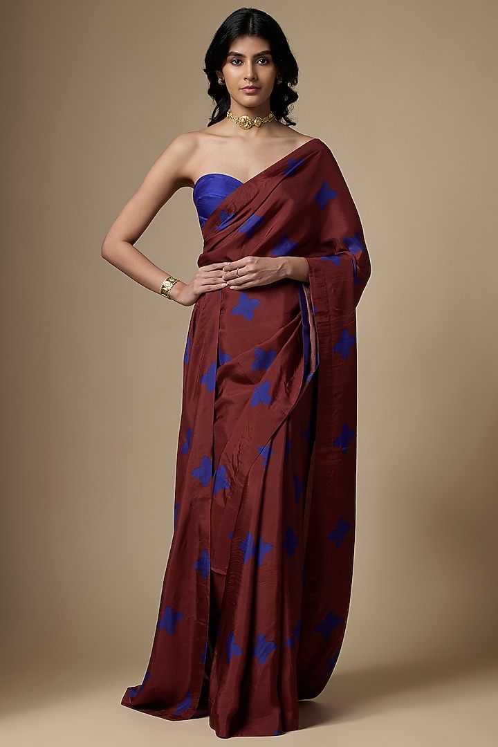 Brown Pure Habutai Silk Printed Festive Saree Set by Ranbir Mukherjee at Pernia's Pop Up Shop
