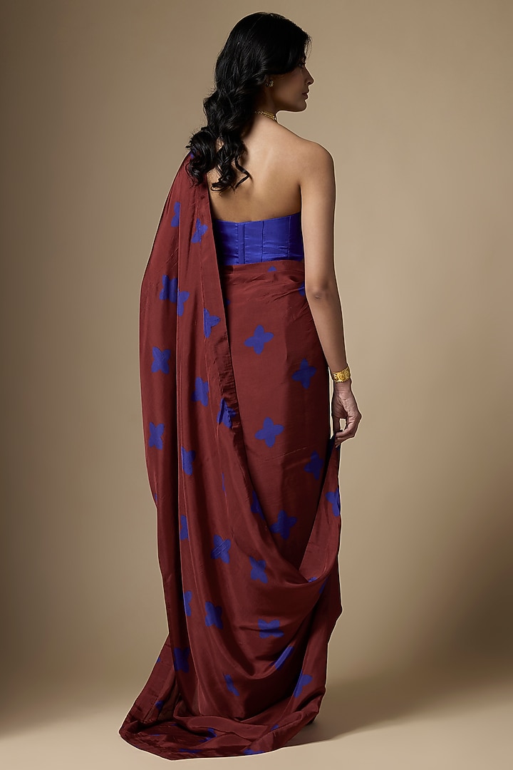 Brown Pure Habutai Silk Printed Festive Saree Set by Ranbir Mukherjee at Pernia's Pop Up Shop
