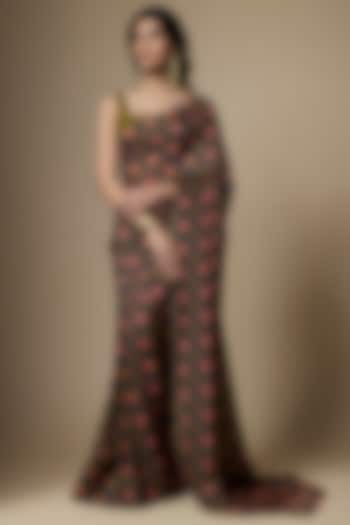 Green Pure Soft Organza Floral Printed Festive Saree Set by Ranbir Mukherjee at Pernia's Pop Up Shop