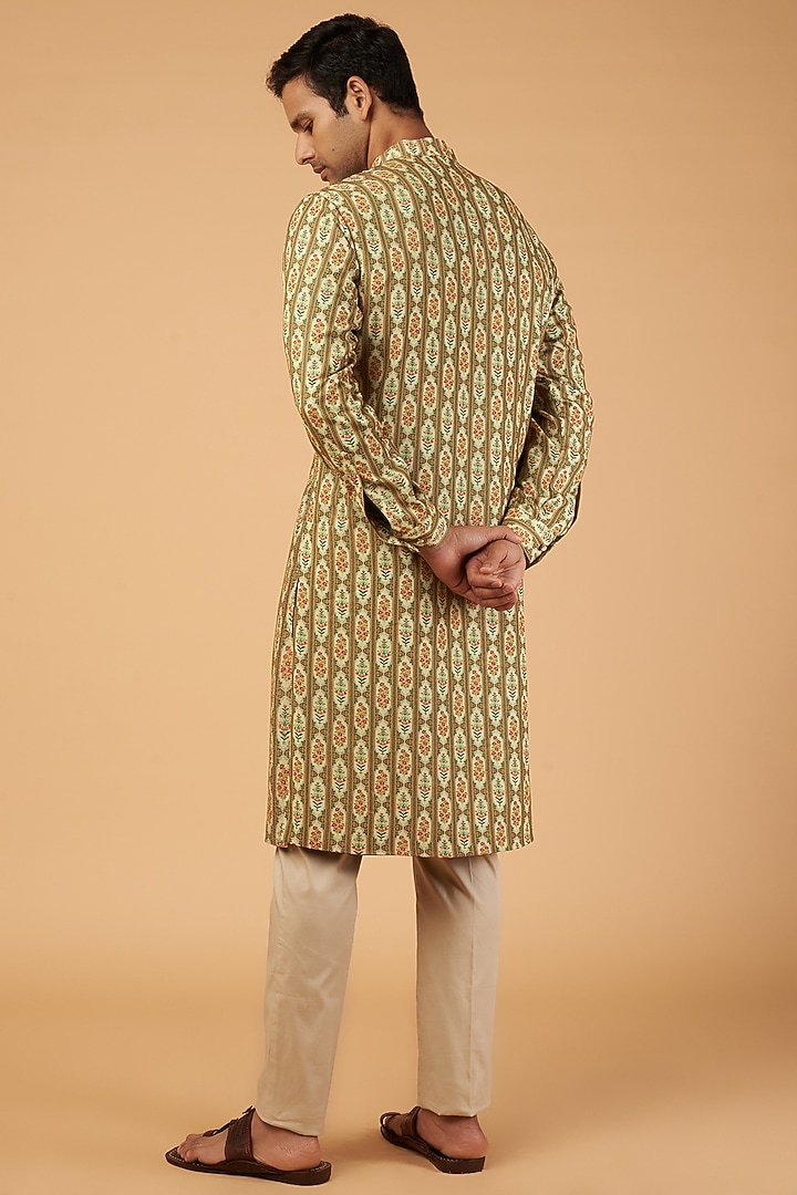 Beige Crepe Stripe Printed Kurta by Rabani & Rakha Men at Pernia's Pop Up Shop