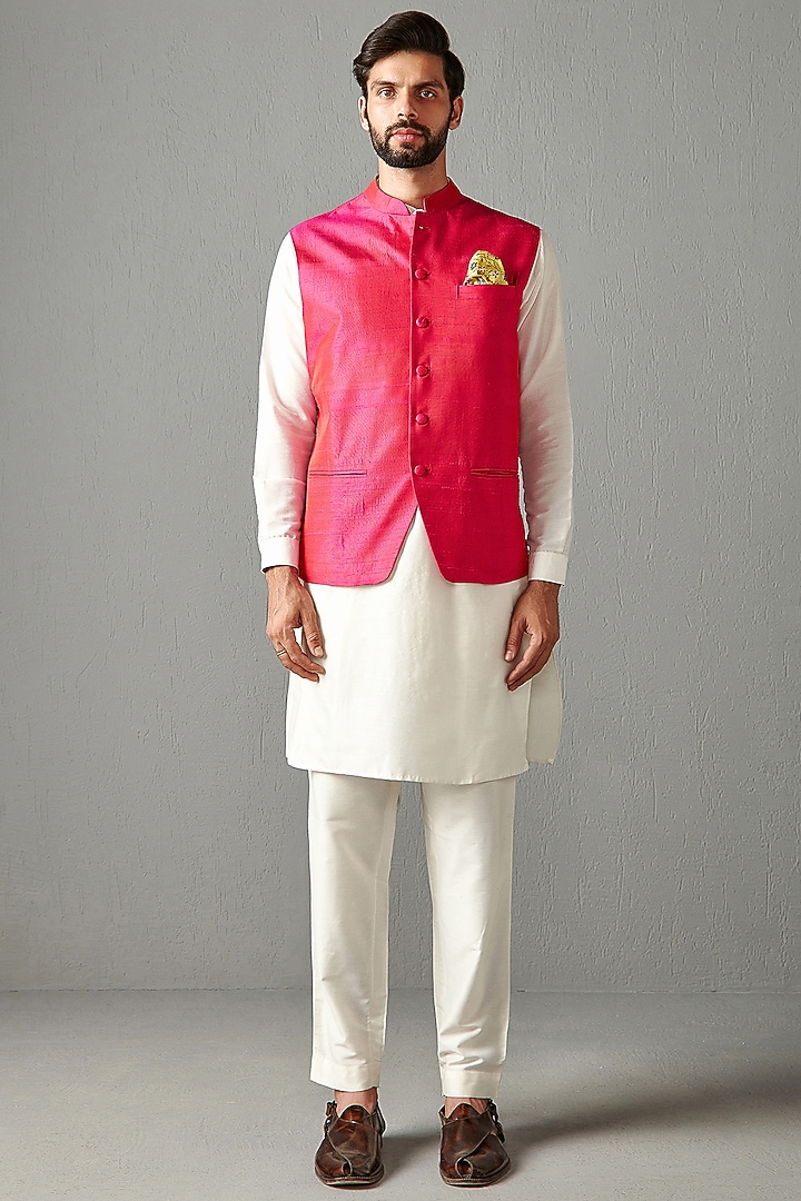 Rani Pink Chamois Satin Silk Bundi Jacket by Rabani & Rakha Men at Pernia's Pop Up Shop
