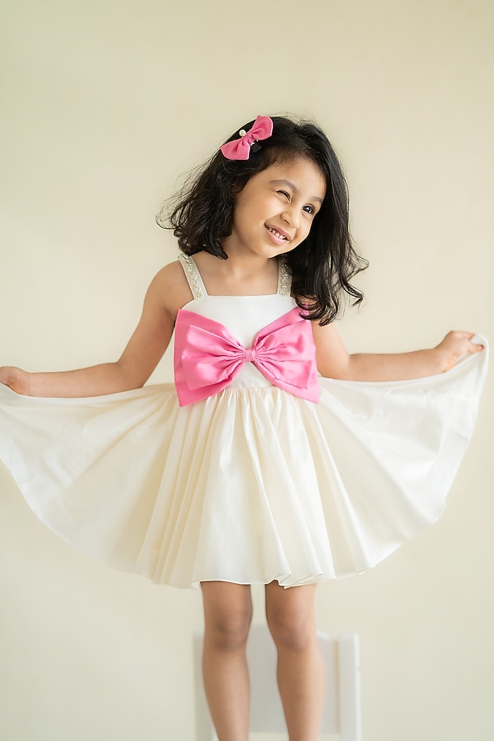 Off-White Taffeta Embroidered Dress For Girls by Ruchikalathlabel at Pernia's Pop Up Shop