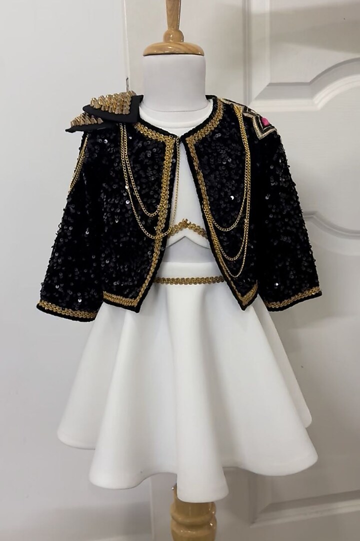 White Scuba Hand Embroidered Flared Skirt Set For Girls by Ruchikalathlabel at Pernia's Pop Up Shop
