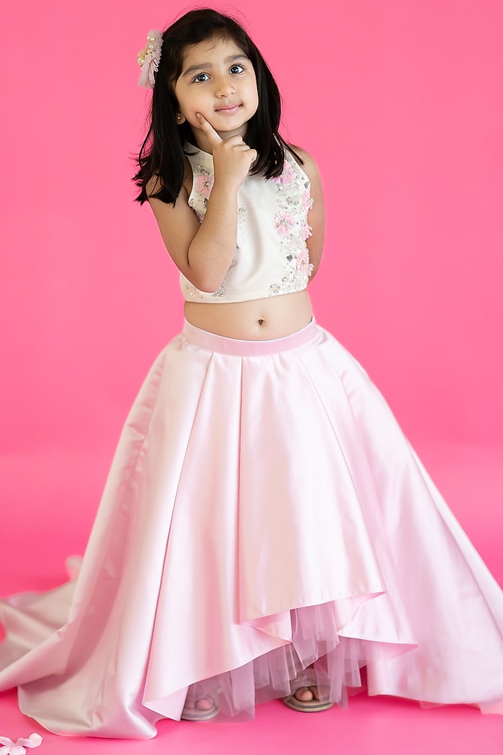 White & Pink Bridal Satin High-Low Skirt Set For Girls by Ruchikalathlabel at Pernia's Pop Up Shop