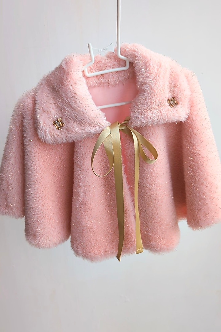 Pink Faux Fur Cape For Girls by Ruchikalathlabel
