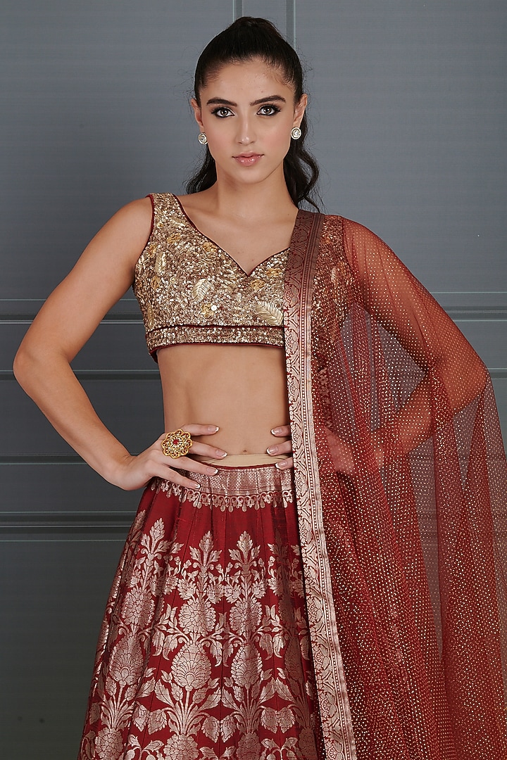 Maroon Pure Silk Banarasi Wedding Lehenga Set by RCKC AURUM at Pernia's Pop Up Shop