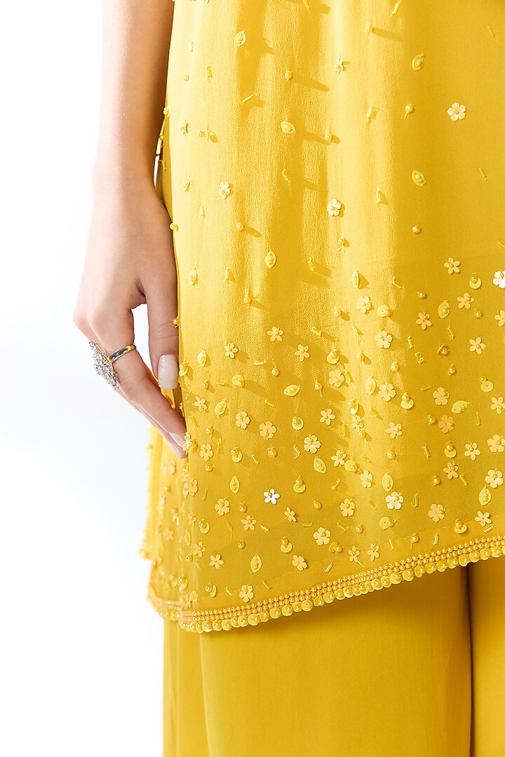 Yellow Silk Blend Georgette Hand Embellished Kurta Set by RCKC AURUM at Pernia's Pop Up Shop