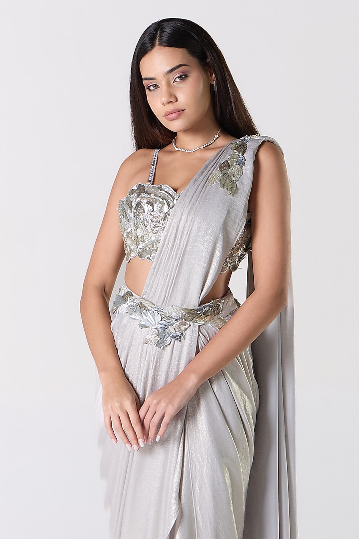 Silver Silk Blend Shimmer Georgette Draped Wedding Saree Set by RCKC AURUM at Pernia's Pop Up Shop