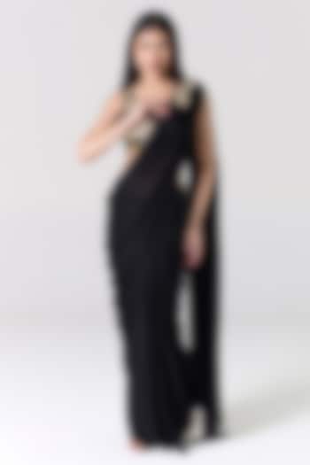Black Silk Blend Shimmer Georgette Embroidered Draped Wedding Saree Set by RCKC AURUM at Pernia's Pop Up Shop