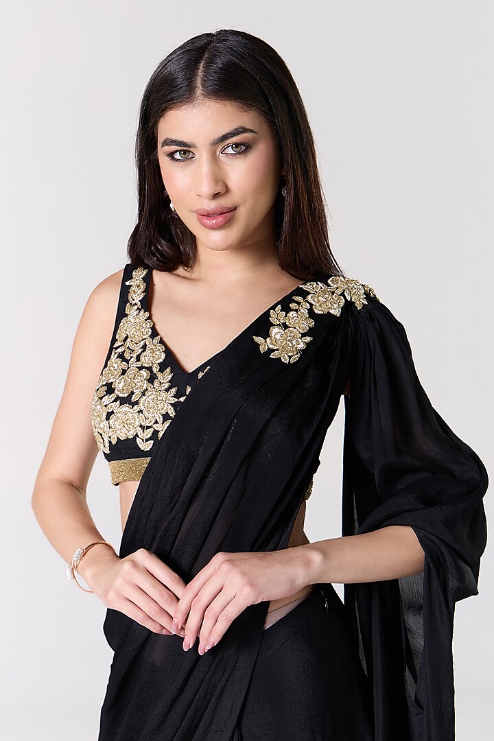 Black Silk Blend Shimmer Georgette Embroidered Draped Wedding Saree Set by RCKC AURUM at Pernia's Pop Up Shop