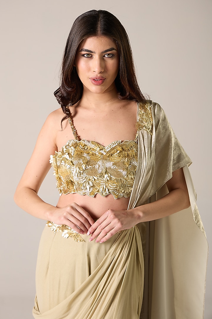 Gold Silk Blend Shimmer Georgette Embroidered Draped Wedding Saree Set by RCKC AURUM at Pernia's Pop Up Shop