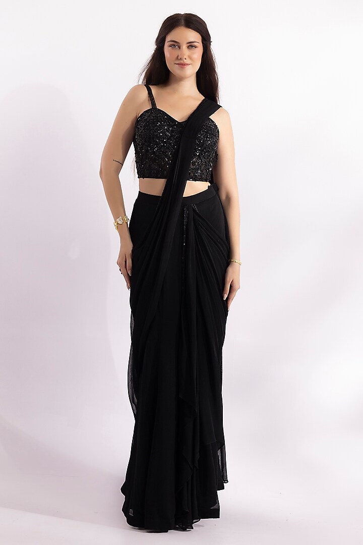 Night Black Silk Georgette Blend Cutdana Embroidered Pre-Draped Saree Set by RCKC AURUM at Pernia's Pop Up Shop