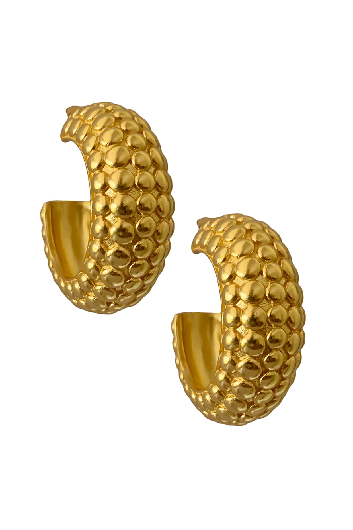 Tammy Hoops Croissant Twist Hoops Material Titanium zoandco jewellery  ireland Dublin affordable luxury  ZoCo