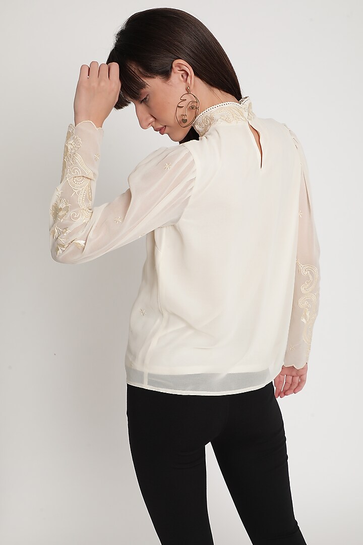Ivory Thread Embroidered Blouse by Ridhi Arora at Pernia's Pop Up Shop